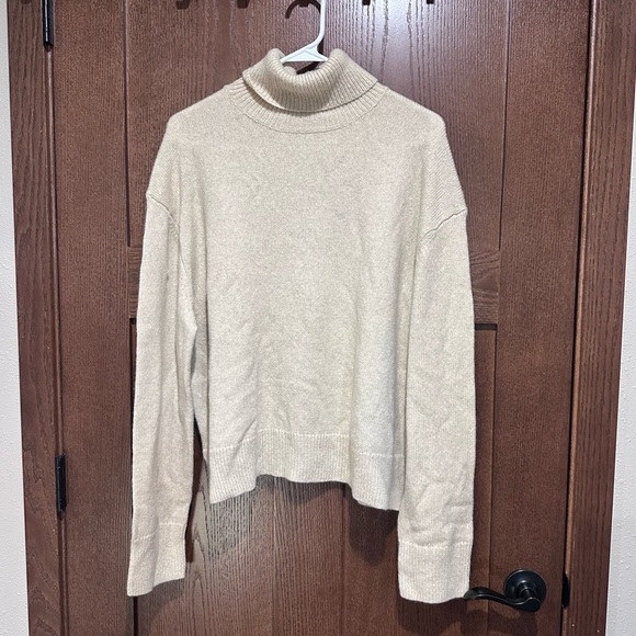 Jenni Kayne Atlas Turtleneck Sweater Wool Camel Hair - Picture 7 of 9